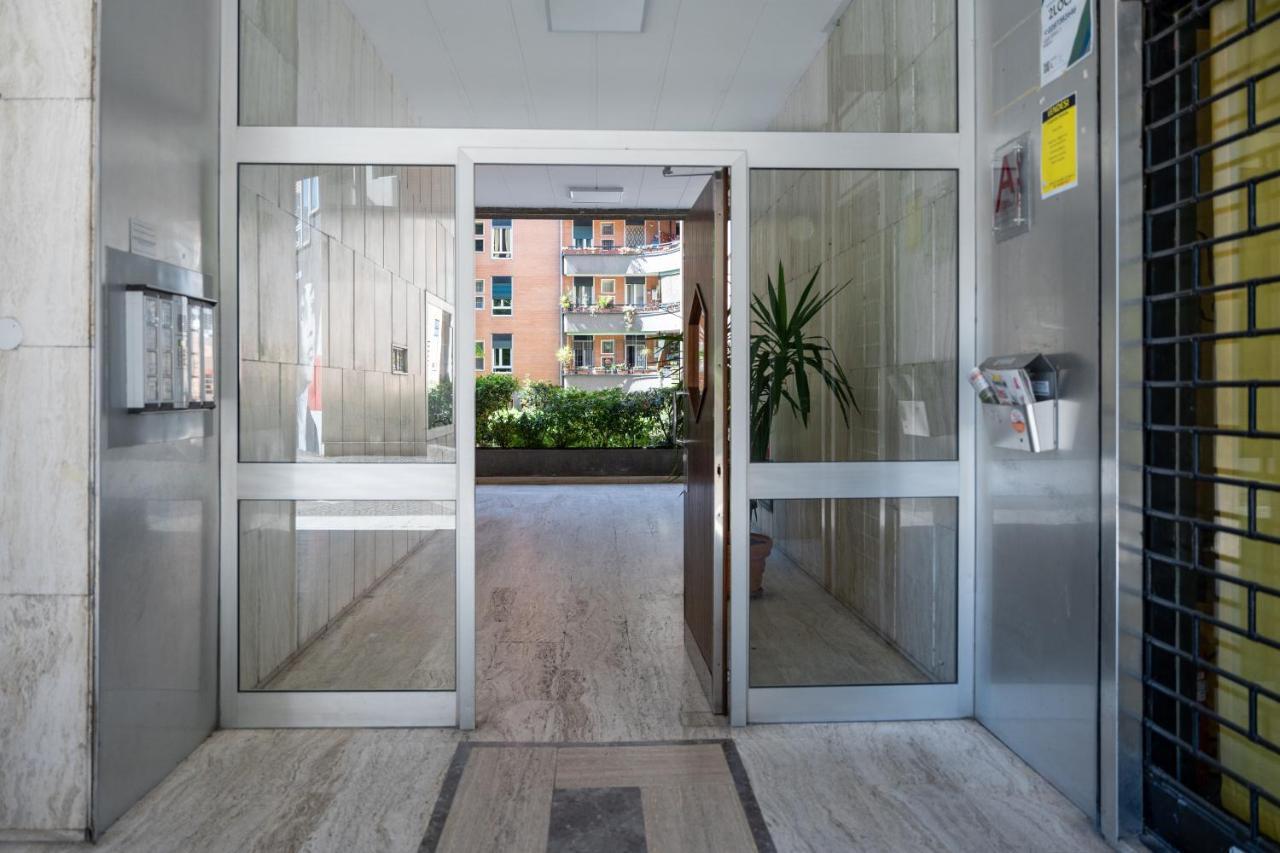 15Min Metro Duomo - Rho Fiera - Skyscraper Kitchen Apartment Milan Exterior photo